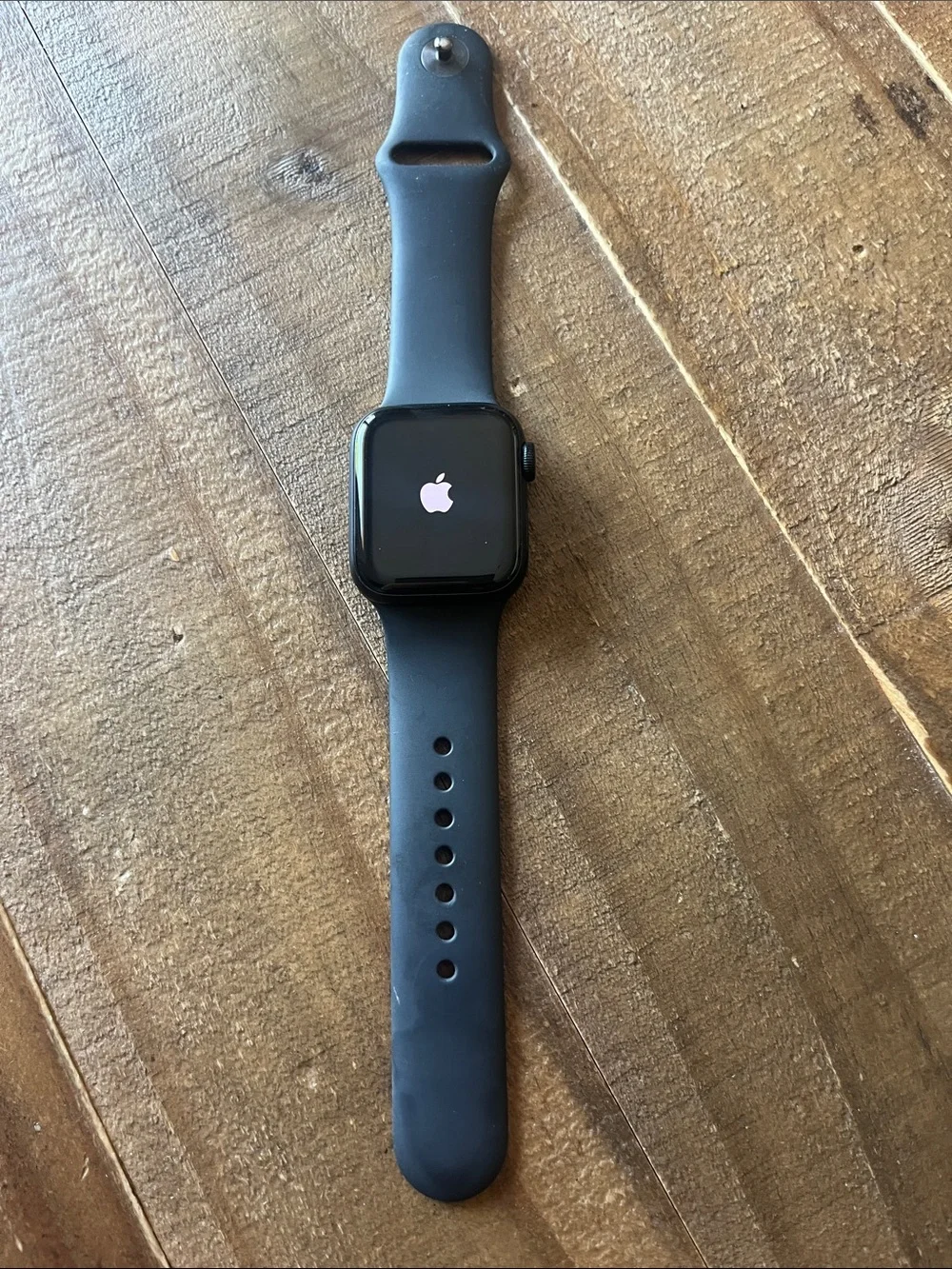 Pre owned Apple Watch SE 2nd generation 40 mm band size S/M